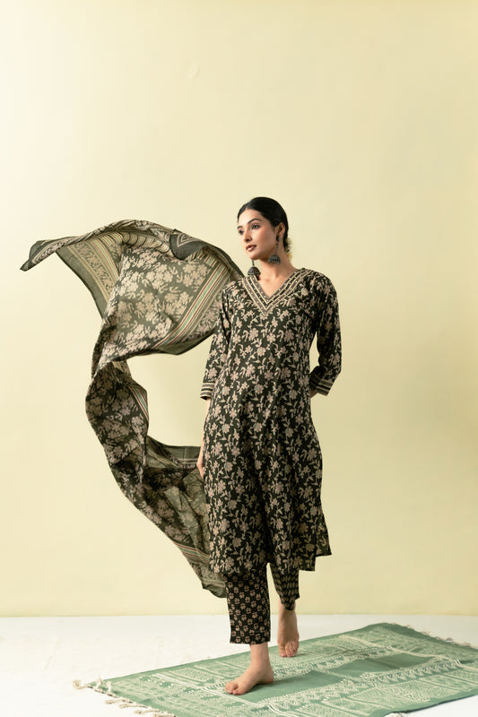 Zehra Kurta Set