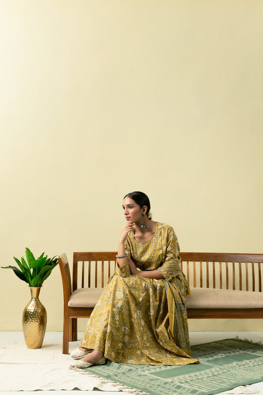 Maati Kurta Set