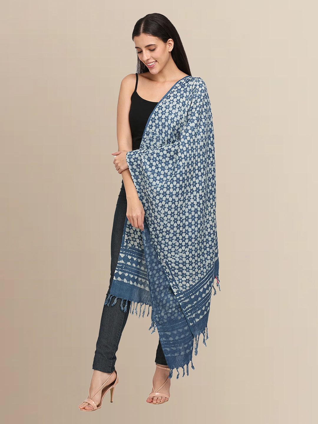 Gray Printed Woolen Shawl