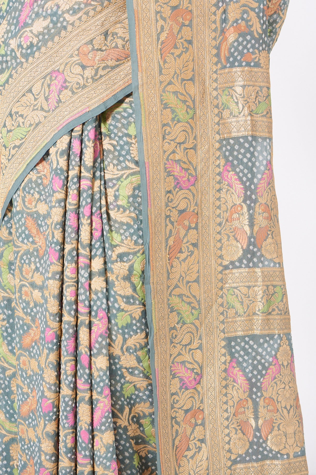Aqsa Bandhani Saree