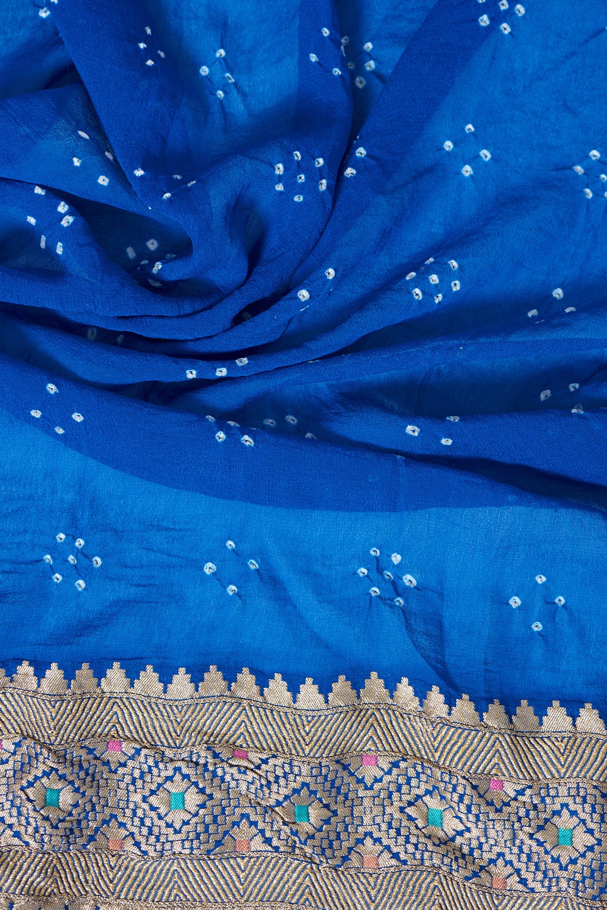 Manavi Bandhani Saree