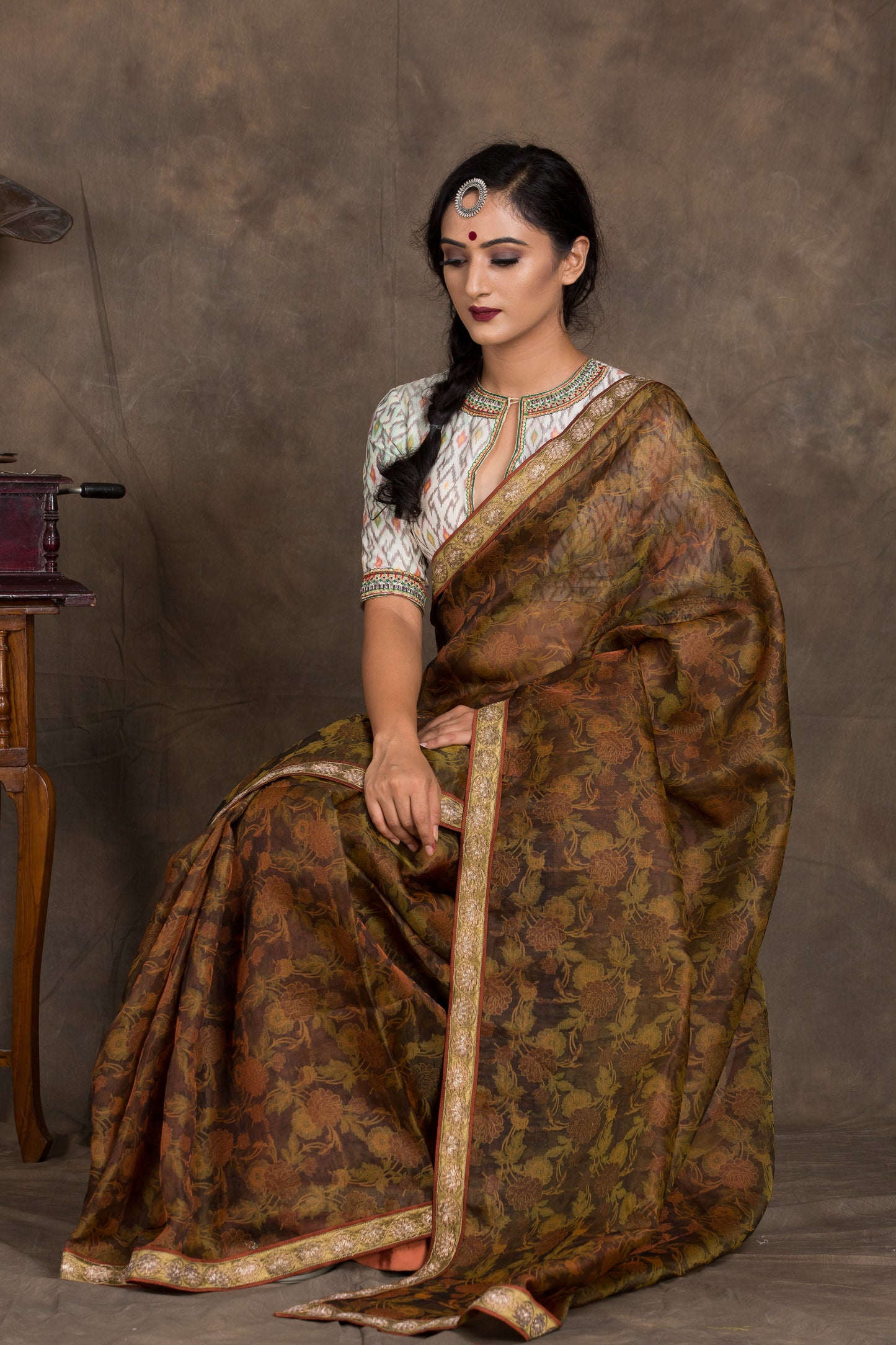 Nafisa Printed Organza Saree