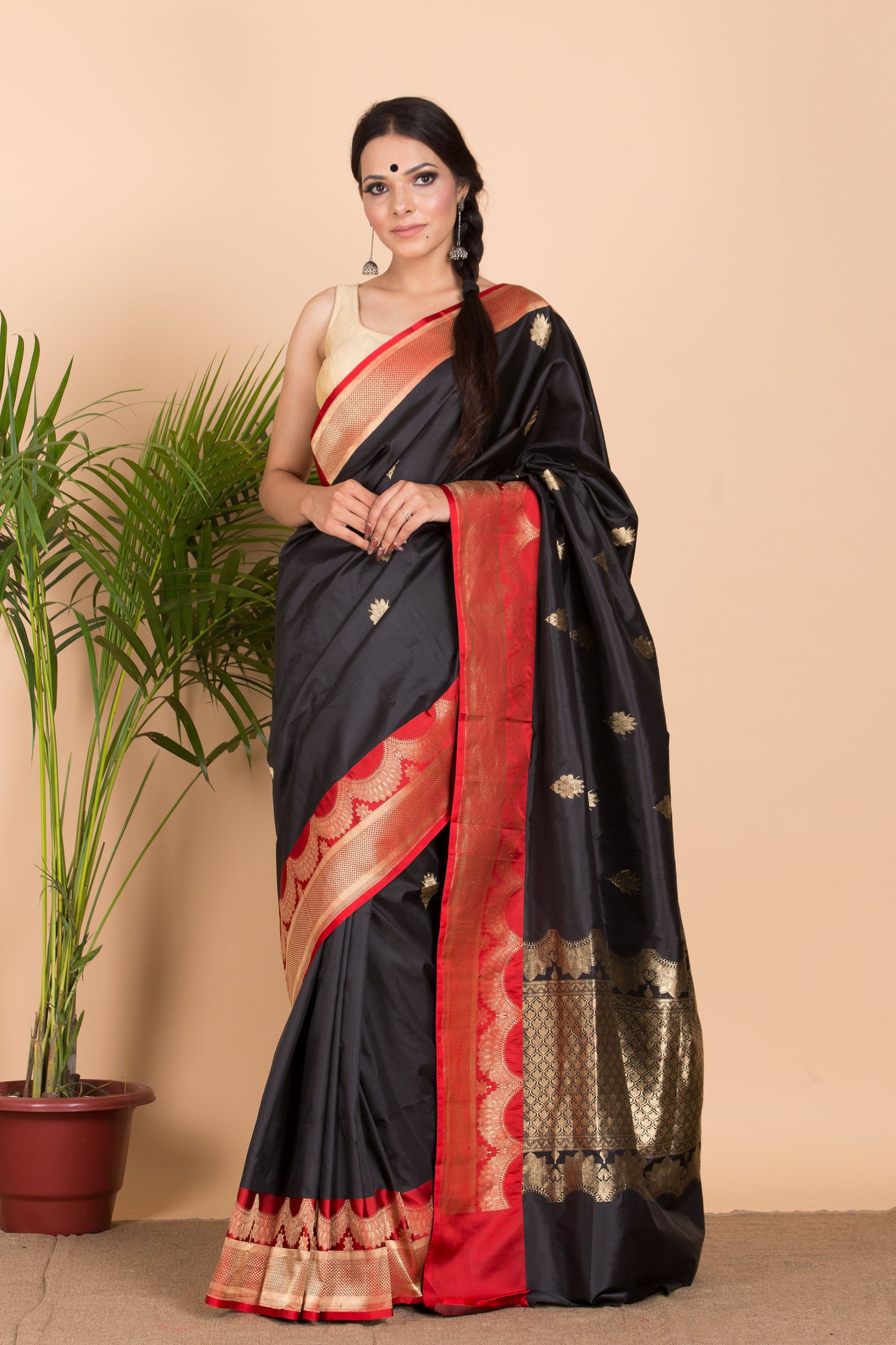 Black Banarasi  Silk Saree With Red Border