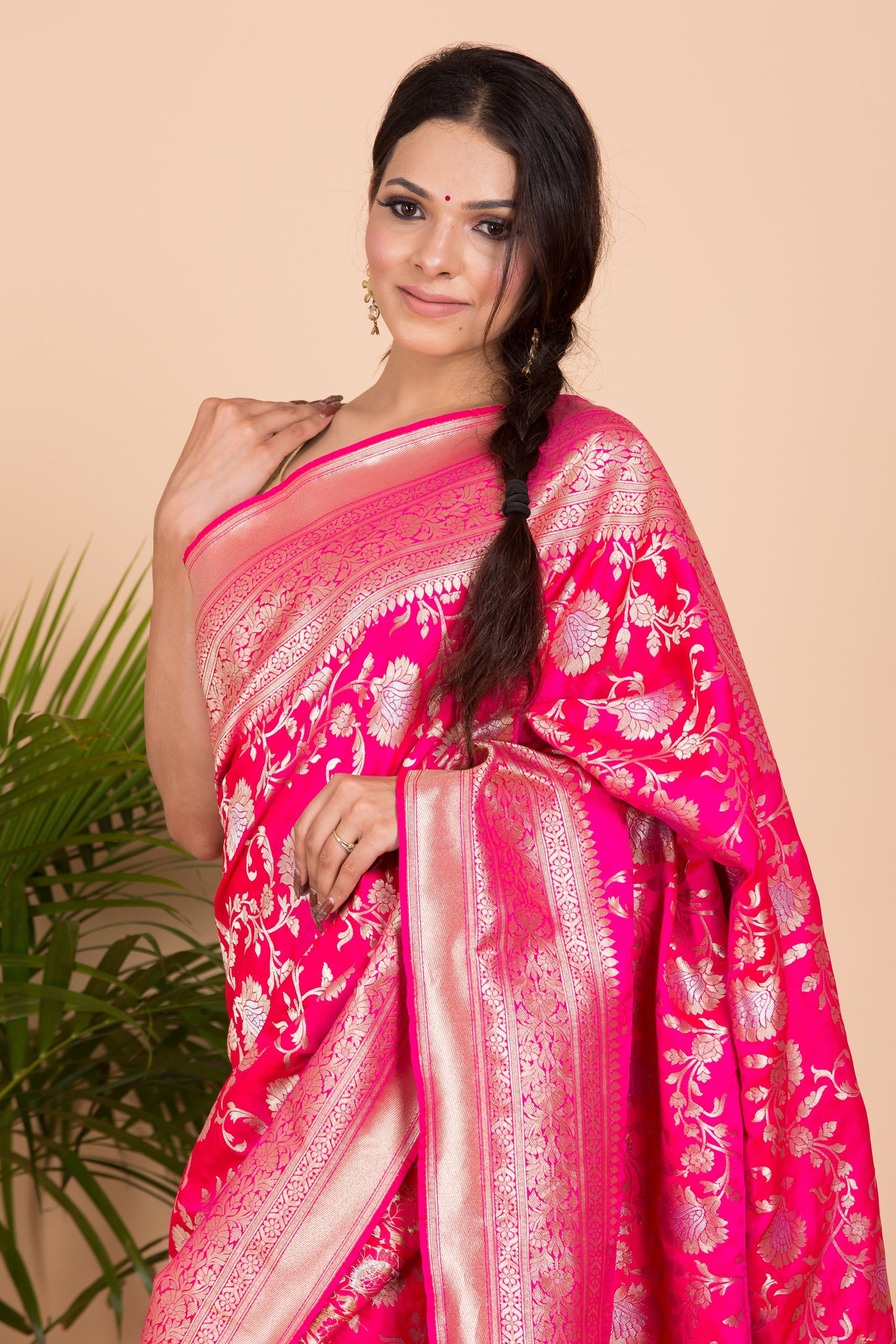 Pink Floral Gold Zari Print Banarasi Silk Saree