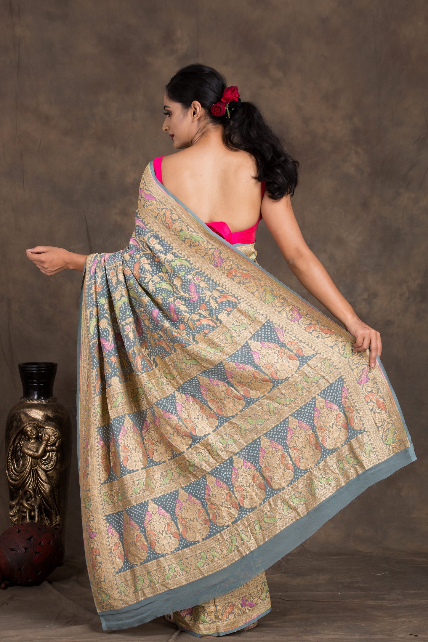 Aqsa Bandhani Saree