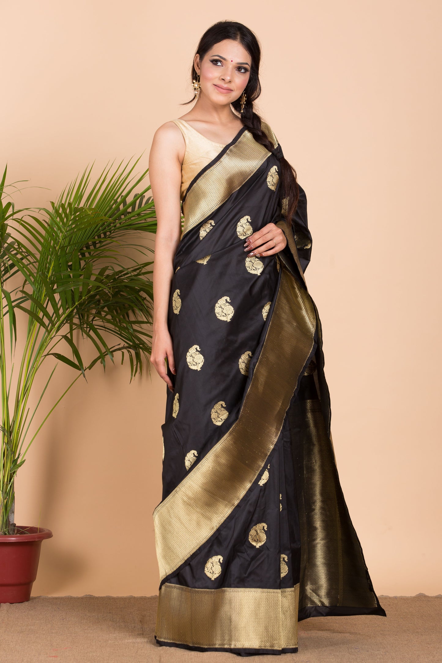 Black Katan Silk Saree With Karua Buti.