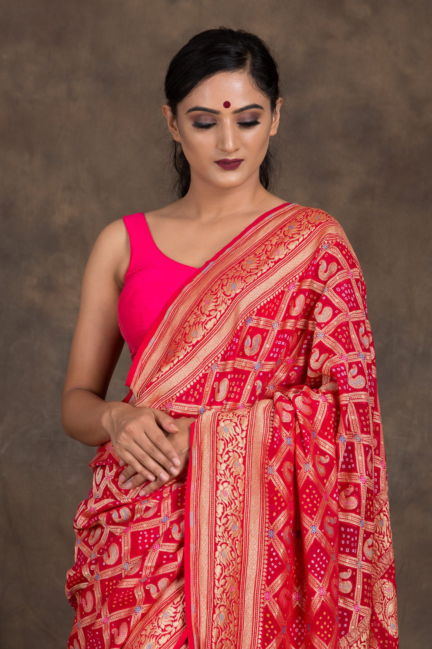 Mira Bandhani Saree