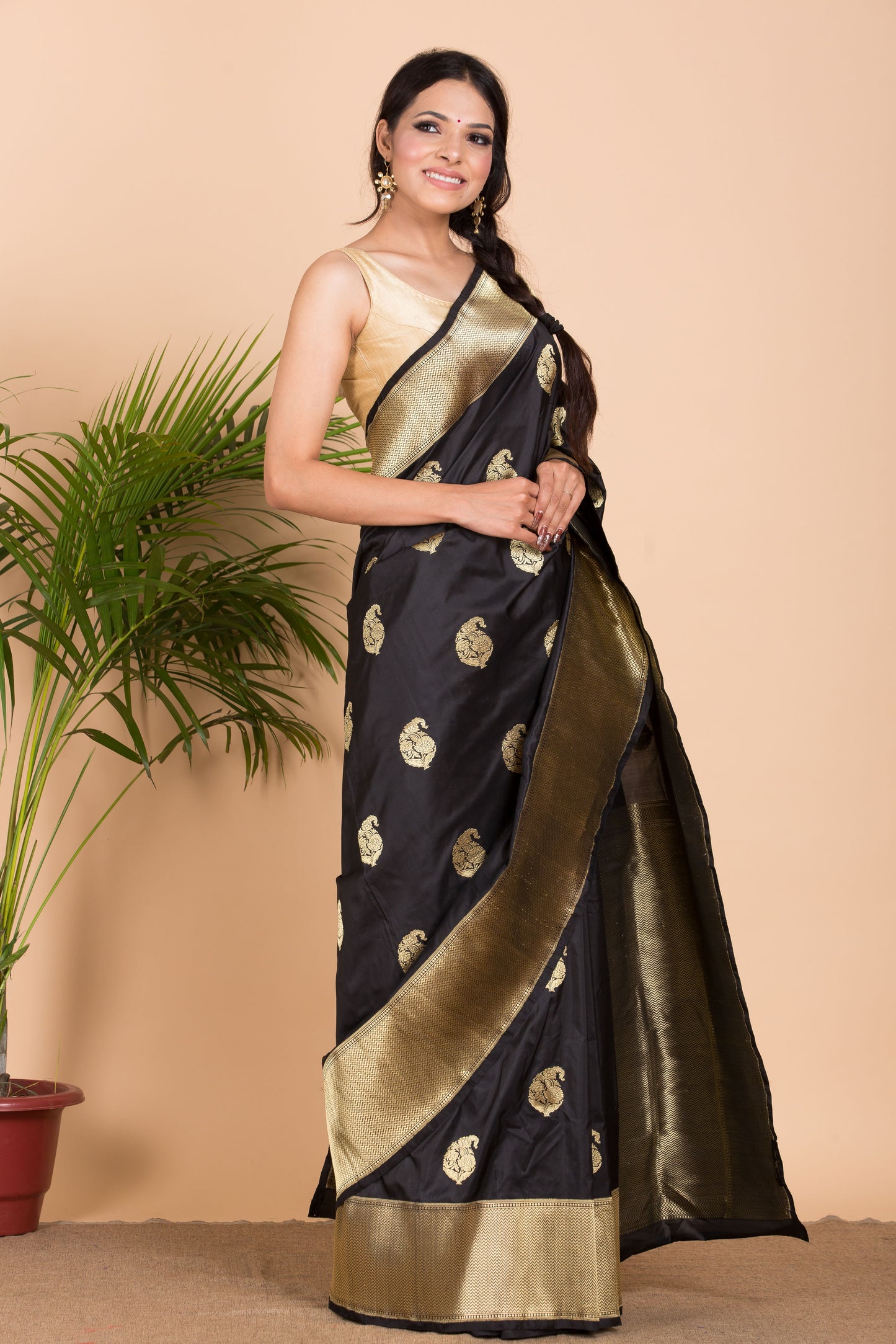 Black Katan Silk Saree With Karua Buti.