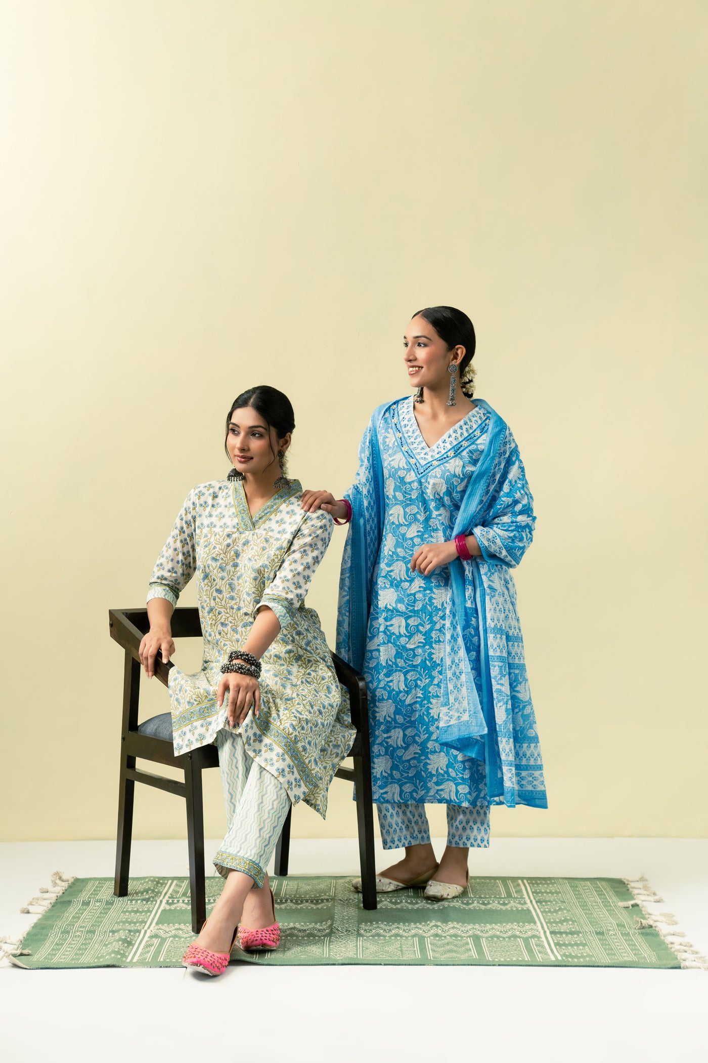 Asmani Kurta Set