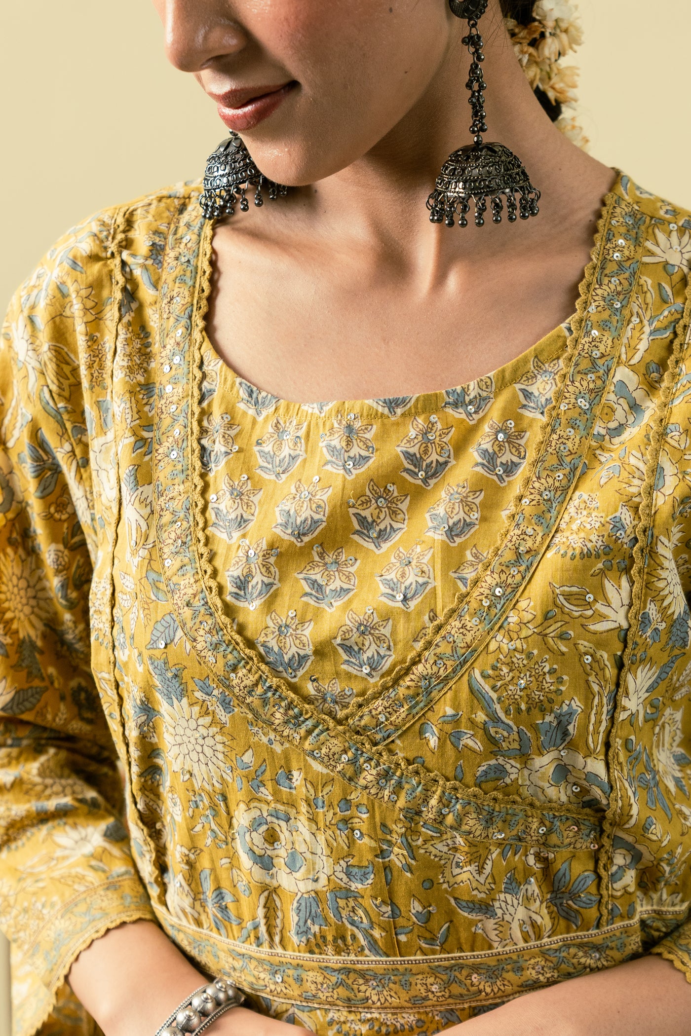 Maati Kurta Set