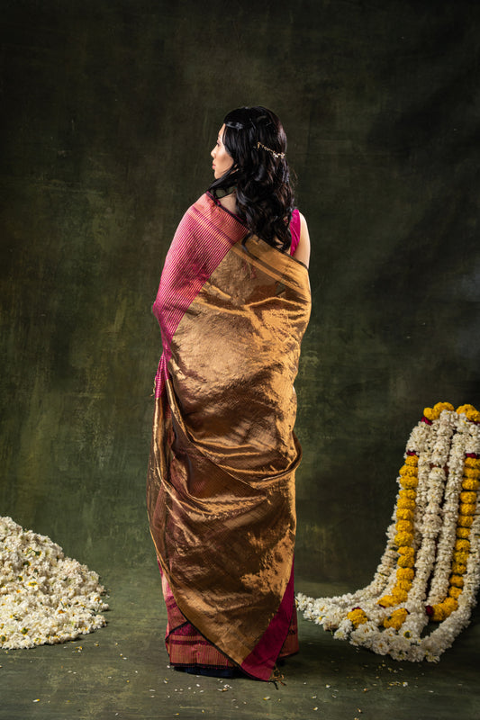 Ahilya Zari Saree
