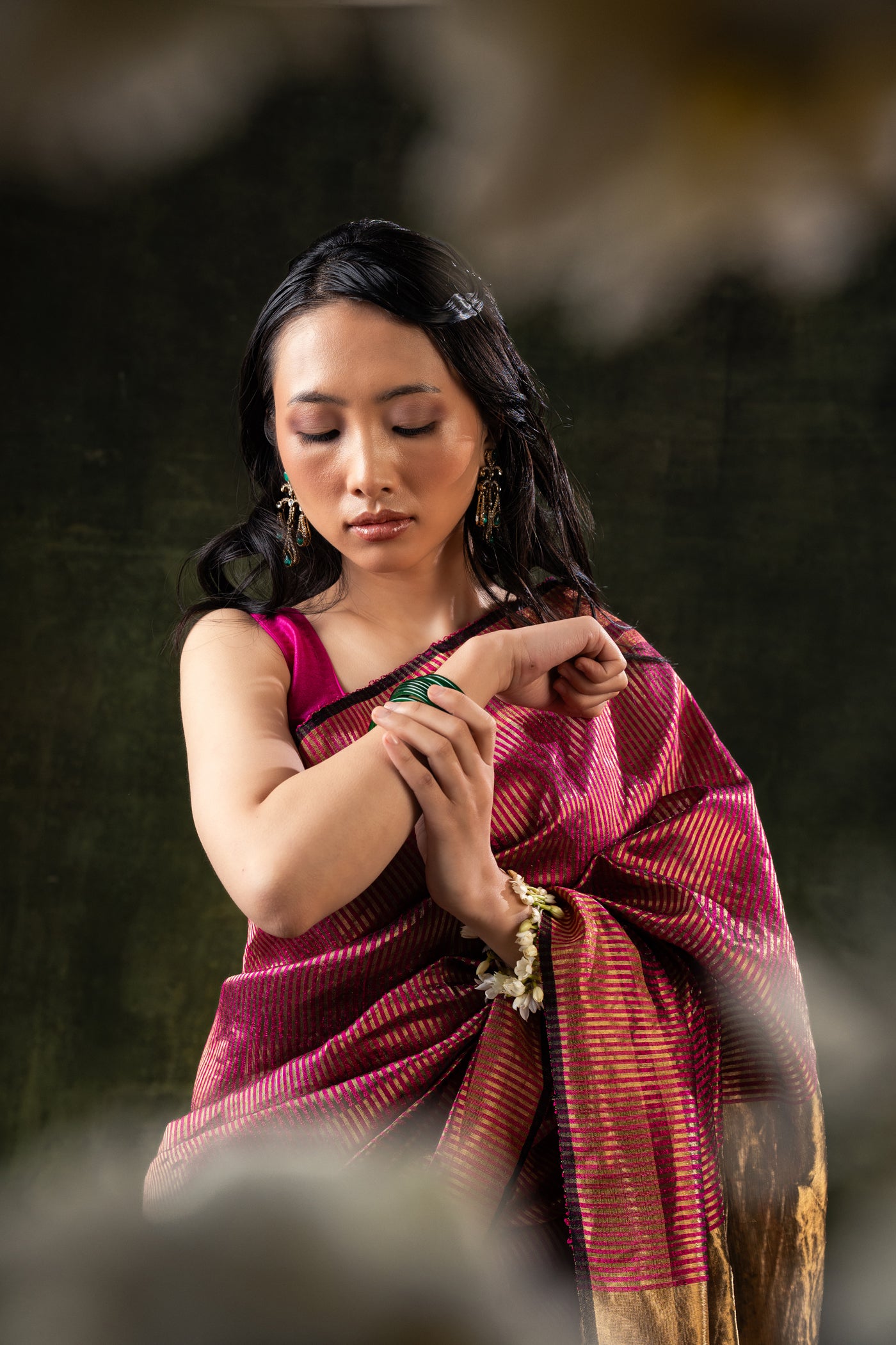 Ahilya Zari Saree