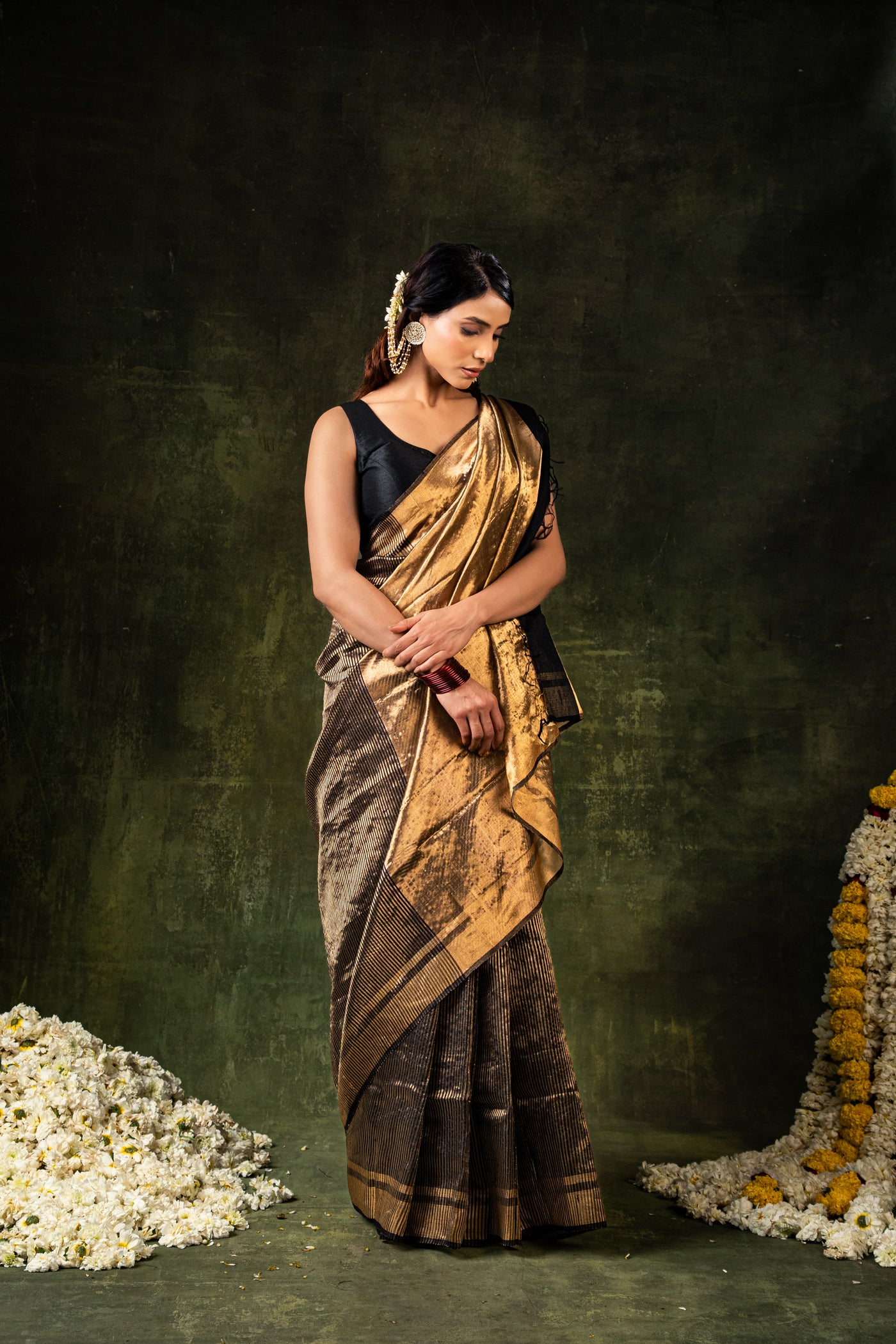 Chand Zari Saree