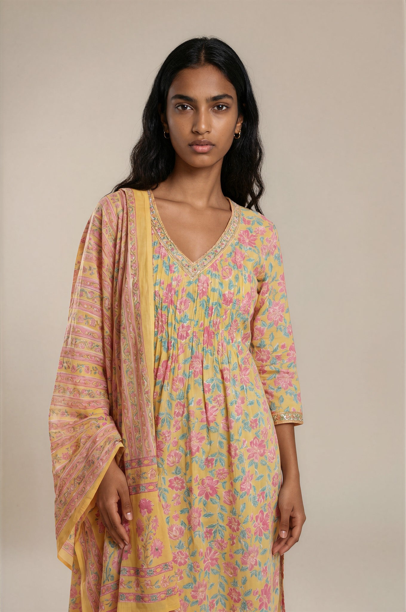Gulbahaar Kurta Set